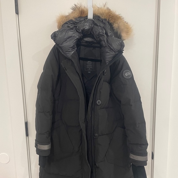 Canada Goose Aldridge Parka - Picture 2 of 16